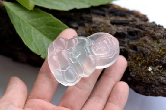 水沫玉可以長(zhǎng)期佩戴嗎