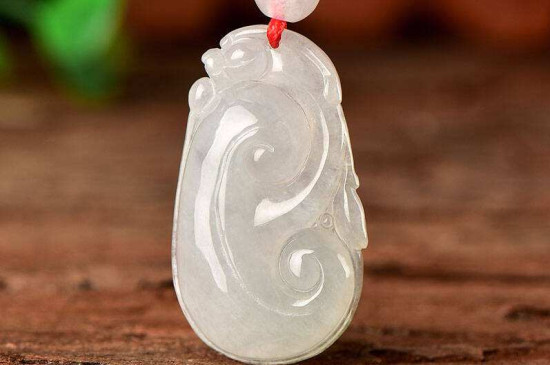 玉如意吊墜男士帶好嗎，男戴玉如意的好處
