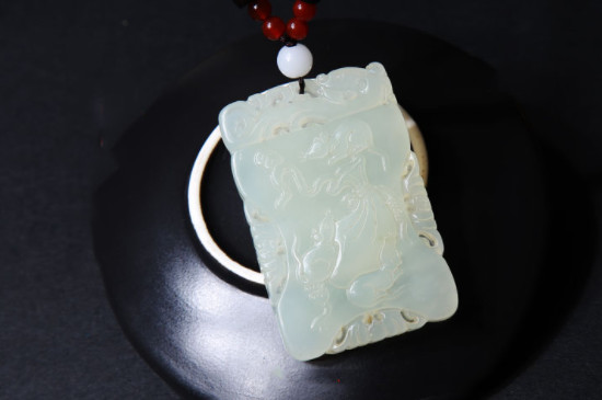 岫玉用油養(yǎng)還是用水養(yǎng)