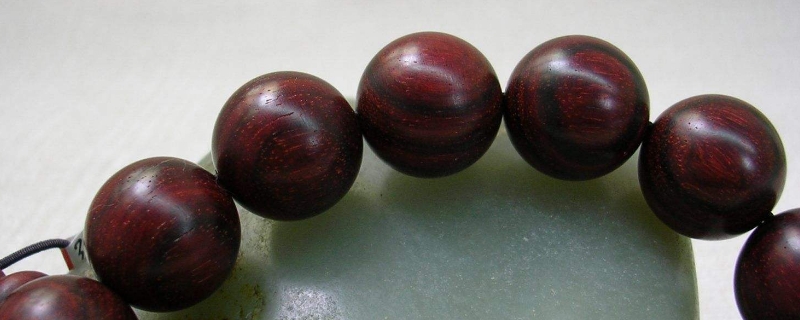小葉紫檀手串怎么保養(yǎng)