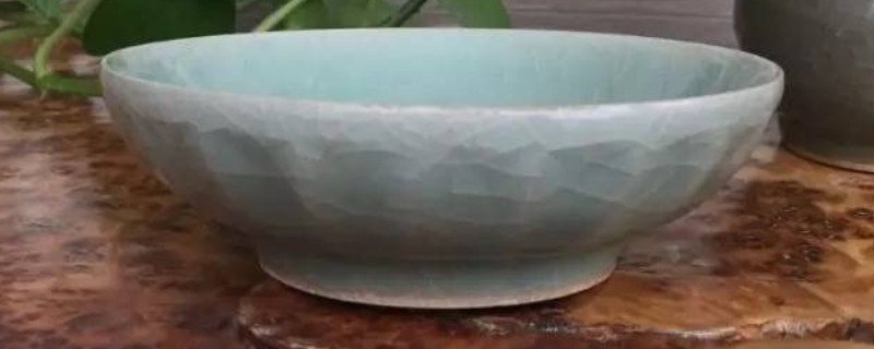 如何鑒定龍泉窯瓷器