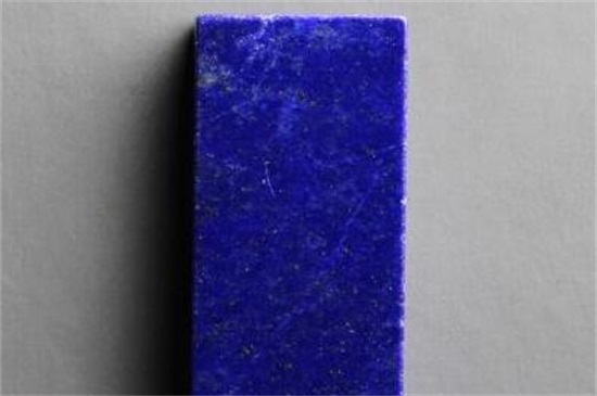 真假青金石對照圖片，教你更快進(jìn)行區(qū)分