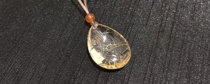 金發(fā)晶怎么佩戴