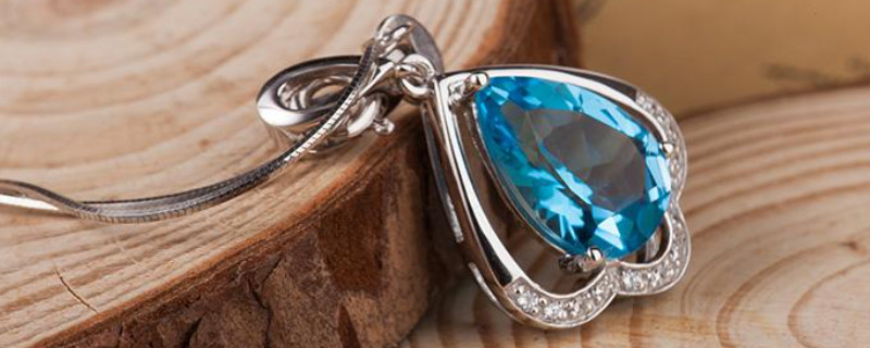 藍(lán)色托帕石是天然的嗎