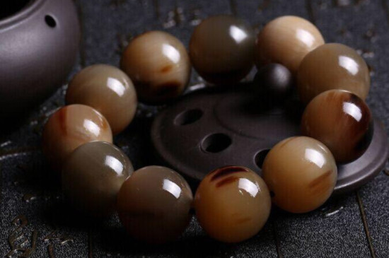 牛角手串盤出來什么效果