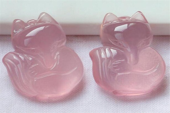 草莓晶與粉晶的區(qū)別