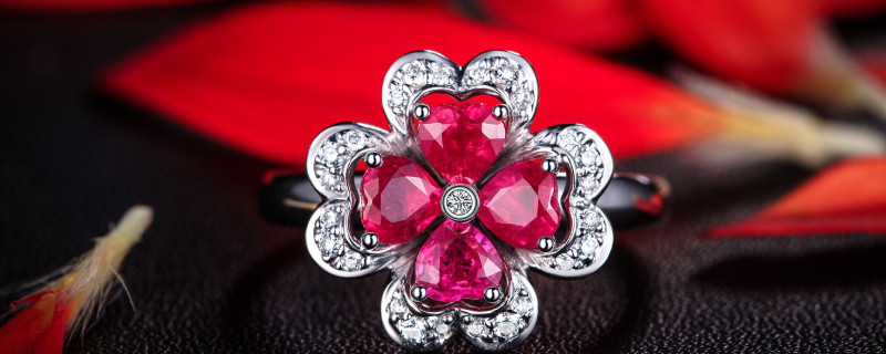 碧璽和紅寶石的區(qū)別