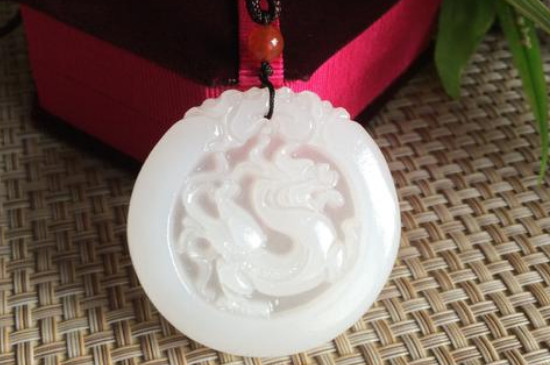 阿富汗白玉的鑒定方法