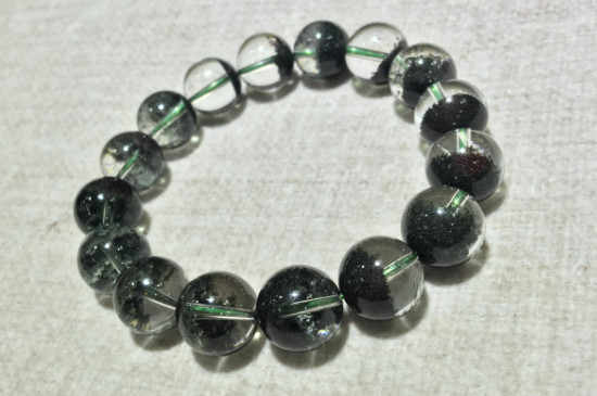 聚寶盆水晶手鏈的寓意