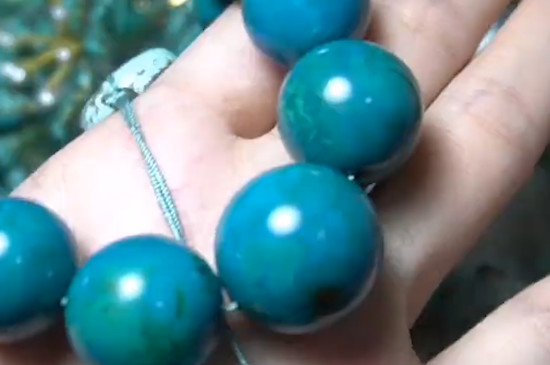 綠松石是玉石嗎