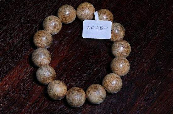 三四百元的沉香手串是真的嗎