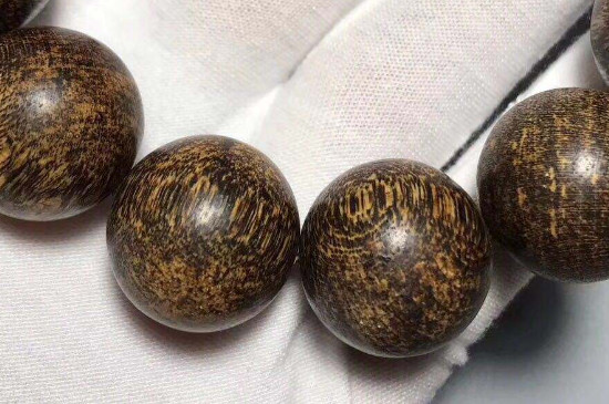 沉香手串鑒別