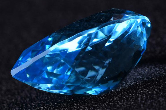 帕拉伊巴和托帕石的區(qū)別