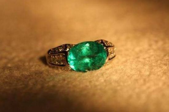 祖母綠怎么挑選,祖母綠的挑選方法