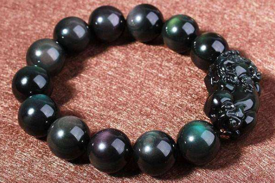 小葉紫檀可以和黑曜石一起戴嗎