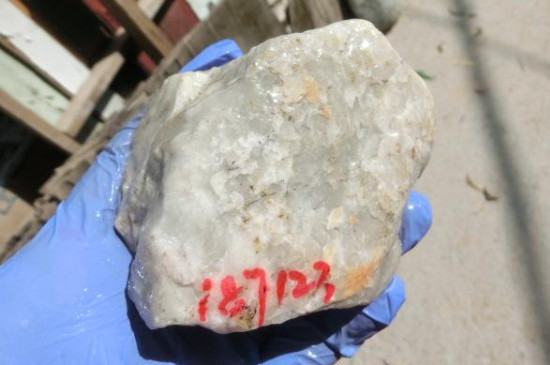 昆侖玉原石怎么鑒別