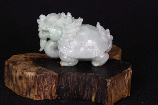 龍龜戴脖子上的方法，佩戴在脖子的講究