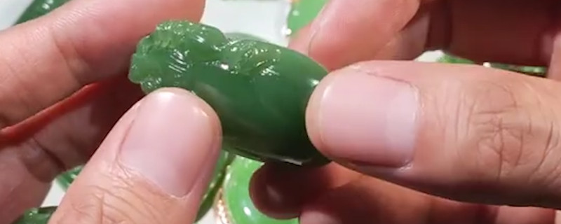 帶貔貅吊墜的講究和忌諱