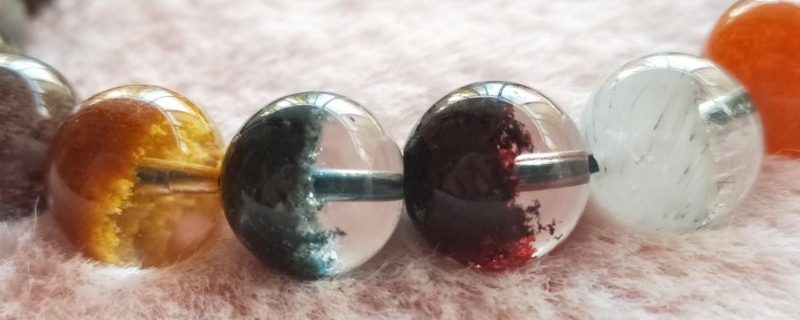 四季幽靈手串是什么材質(zhì)