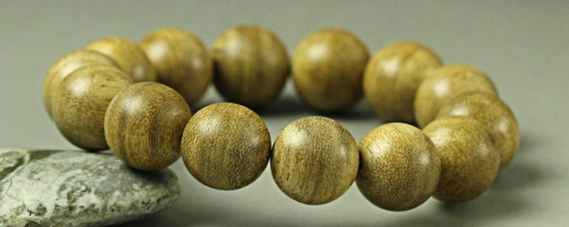 沉香手串的正確盤法