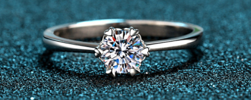 莫桑鉆和人造鉆石的區(qū)別