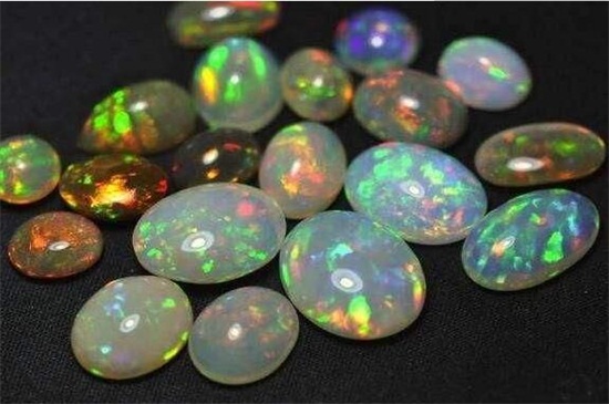 歐泊是寶石還是玉石