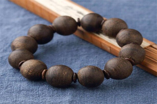 奇楠沉香手串如何保養(yǎng)