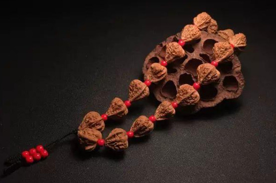 山核桃手串怎么盤玩紅的快