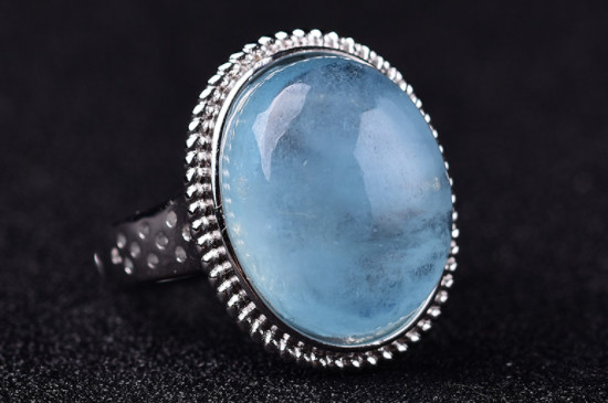 水晶不喜歡主人的表現(xiàn)有哪些，水晶真的會認主人嗎