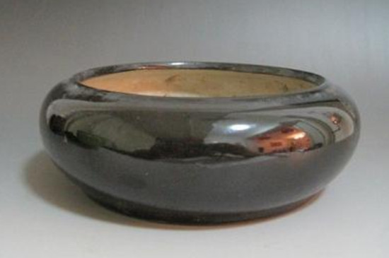 烏金釉瓷器的特征及鑒別方法