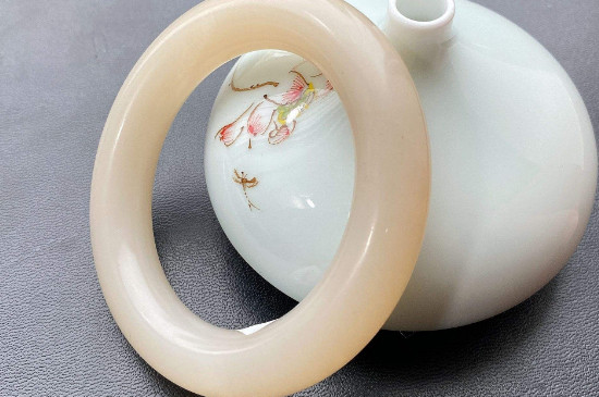 白玉鑒別最簡單方法