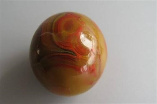 辨別蜜蠟的真假，教你區(qū)分小妙招