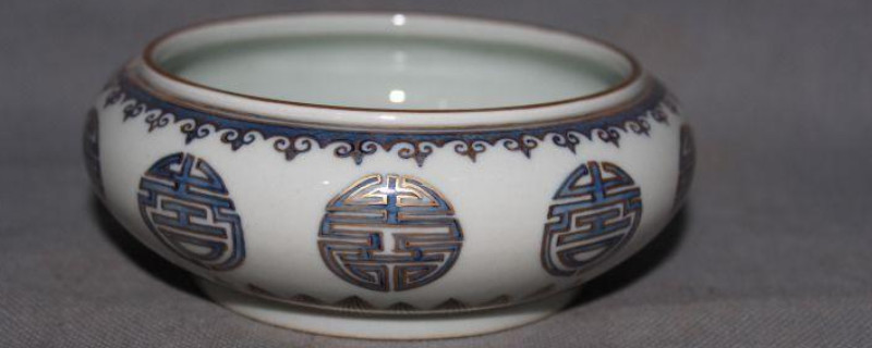 乾隆青花瓷特點(diǎn)鑒別