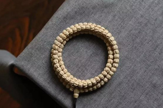 百香籽的黑點(diǎn)能盤(pán)掉嗎