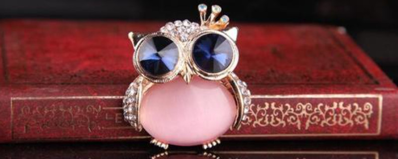 貓眼石和翡翠哪個(gè)值錢