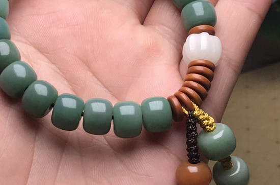 綠菩提根是天然的嗎