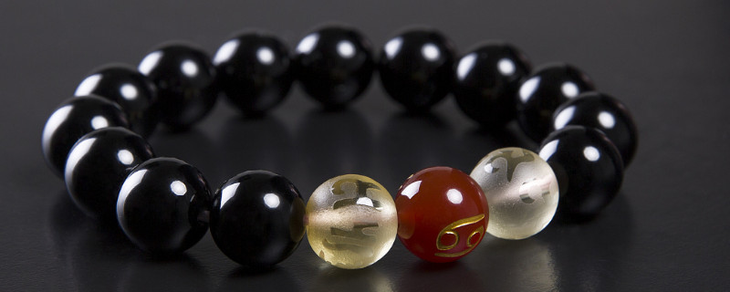 黑曜巖和黑曜石的區(qū)別