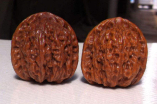 文玩核桃臟了怎么清洗