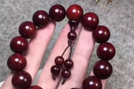 小葉紫檀的金星是怎么形成的