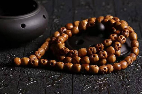 為什么男士手串是十三顆珠子，十三具有功德圓滿的含義