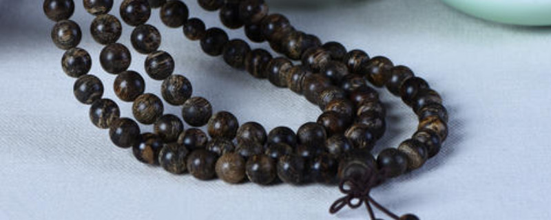 沉香手串怎么盤