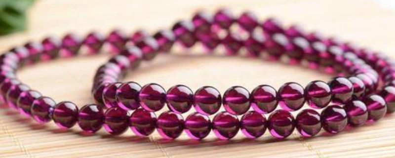 石榴石的功效與作用與佩戴方法