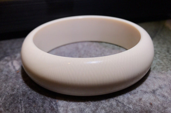 象牙鐲子變黃怎么清洗