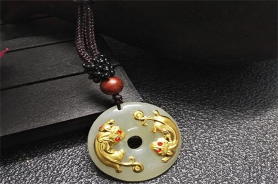 晚上睡覺要把平安扣拿掉嗎