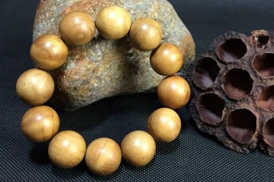 金絲楠木手串適合人群