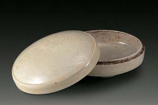 真品紫定窯瓷器特征