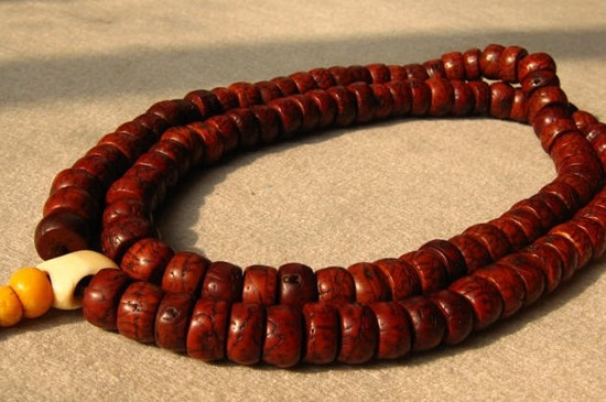 鳳眼菩提縫隙里發(fā)黑怎么清理