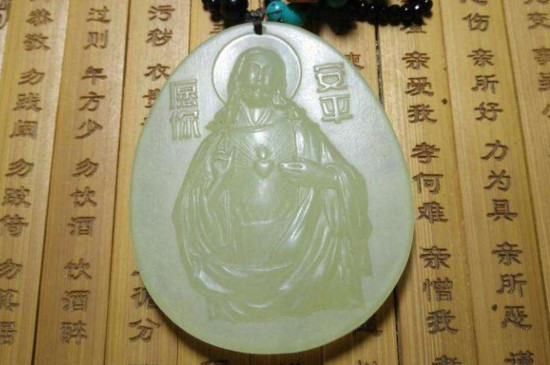 岫巖玉產(chǎn)地，岫巖玉的主要產(chǎn)地和歷史