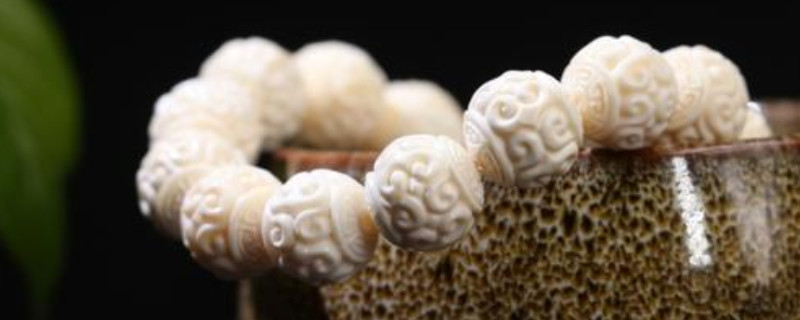 猛犸牙手串能直接手盤(pán)嗎