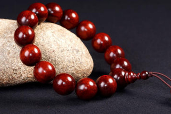 小葉紫檀12顆有講究嗎